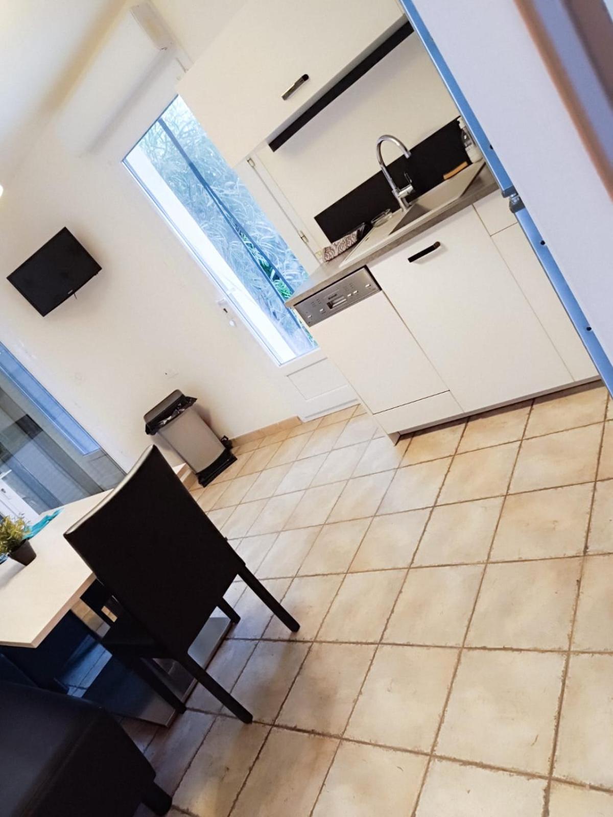 Apartment Pierre Blanche